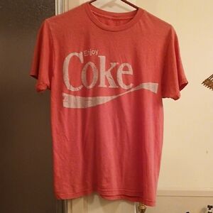 Red ENJOY Coke Short Sleeve Tshirt. Mans Med. WOMENS L.‎